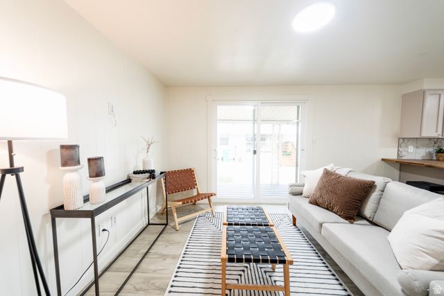 1940 W 3920 S, Roy, UT 84067