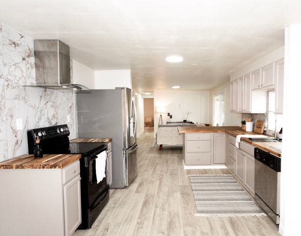 1940 W 3920 S, Roy, UT 84067