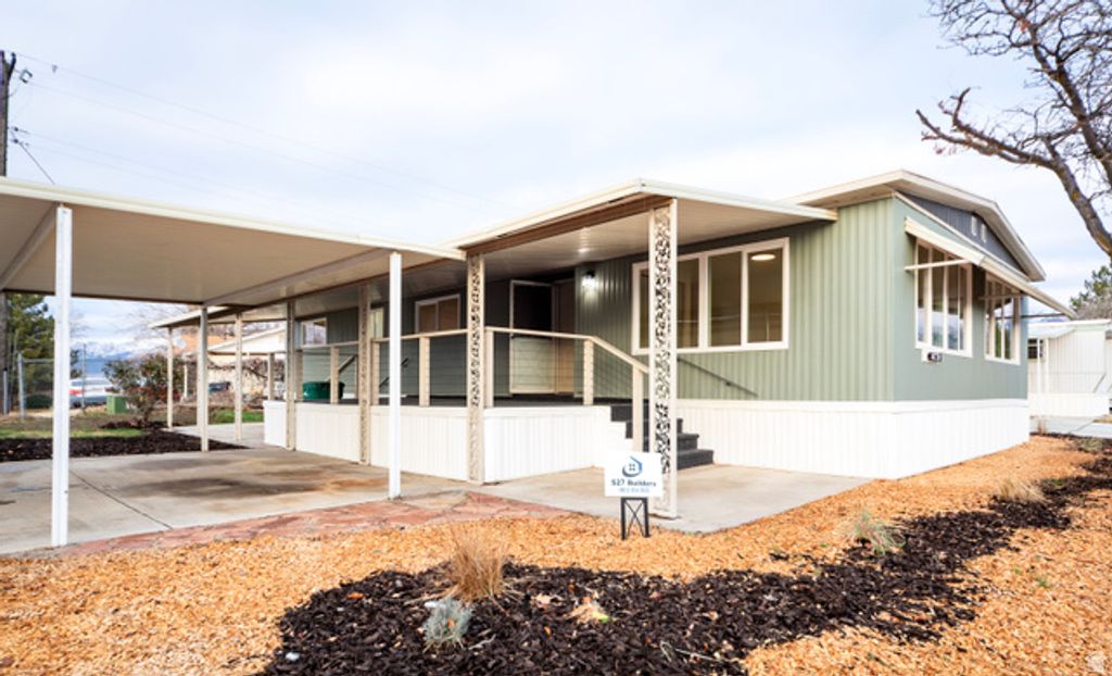 1940 W 3920 S, Roy, UT 84067