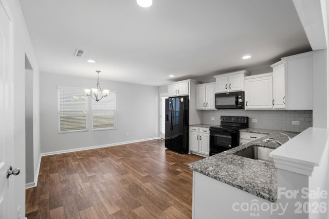 1000 Newfound Hollow Drive, Charlotte, NC 28214