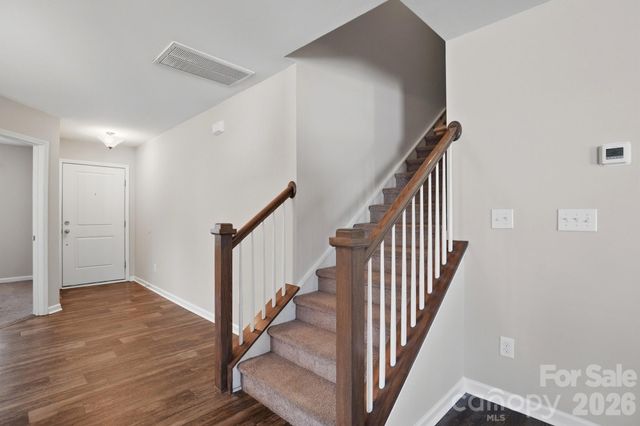 1000 Newfound Hollow Drive, Charlotte, NC 28214