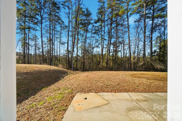 1000 Newfound Hollow Drive, Charlotte, NC 28214