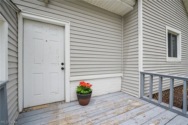 2622 Tallmadge Rd, Ravenna, OH 44266