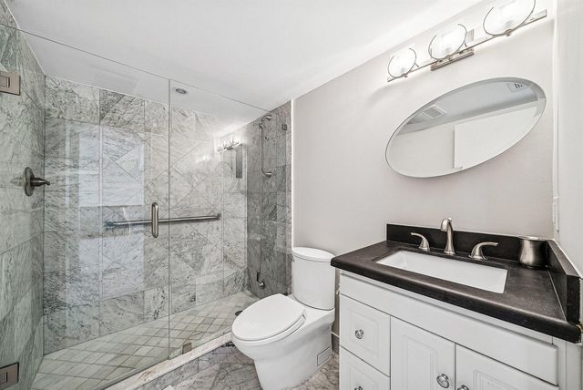 5200 N Flagler Drive 603, West Palm Beach, FL 33407