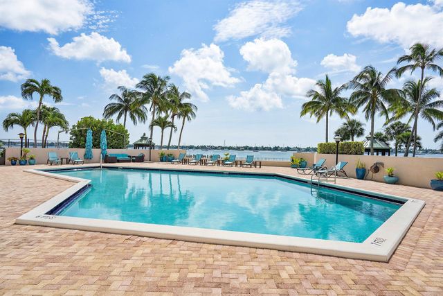 5200 N Flagler Drive 603, West Palm Beach, FL 33407