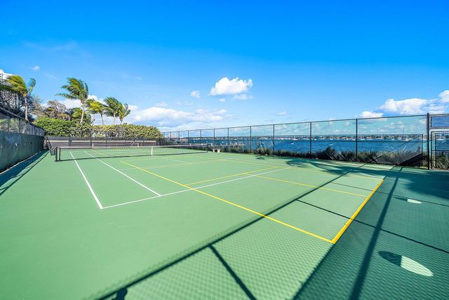 5200 N Flagler Drive 603, West Palm Beach, FL 33407