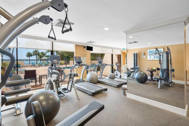 5200 N Flagler Drive 603, West Palm Beach, FL 33407