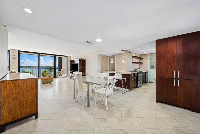 5200 N Flagler Drive 603, West Palm Beach, FL 33407