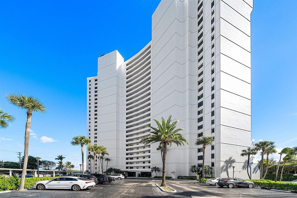 5200 N Flagler Drive 603, West Palm Beach, FL 33407