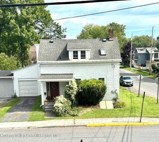 120 Second Street, Athens, NY 12015