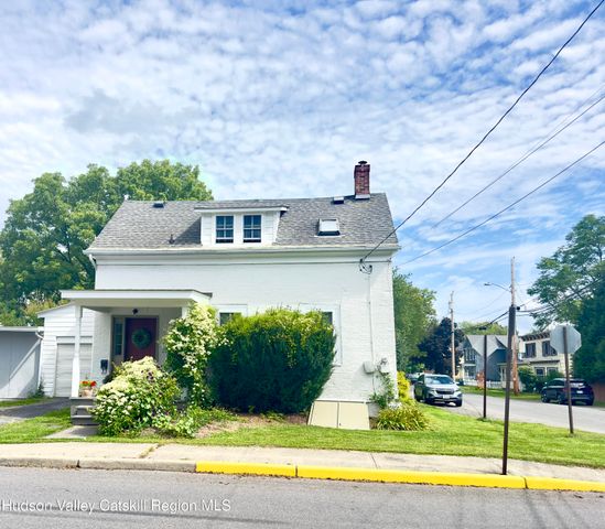 120 Second Street, Athens, NY 12015