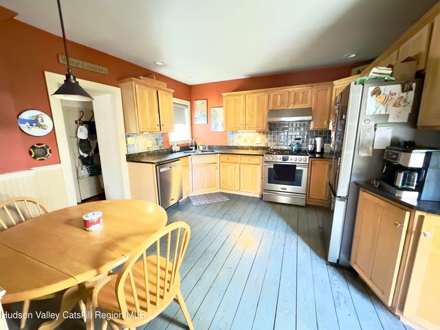 120 Second Street, Athens, NY 12015