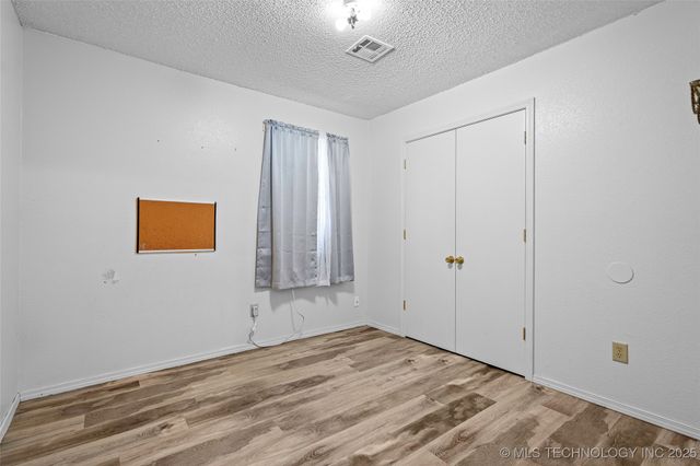 1312 12th NE, Ardmore, OK 73401