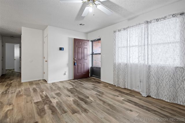 1312 12th NE, Ardmore, OK 73401