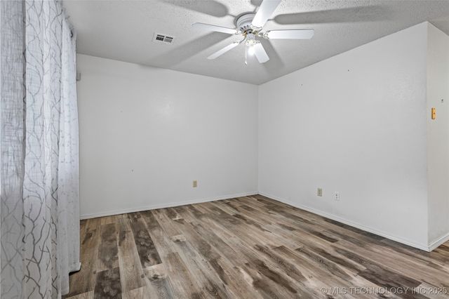 1312 12th NE, Ardmore, OK 73401