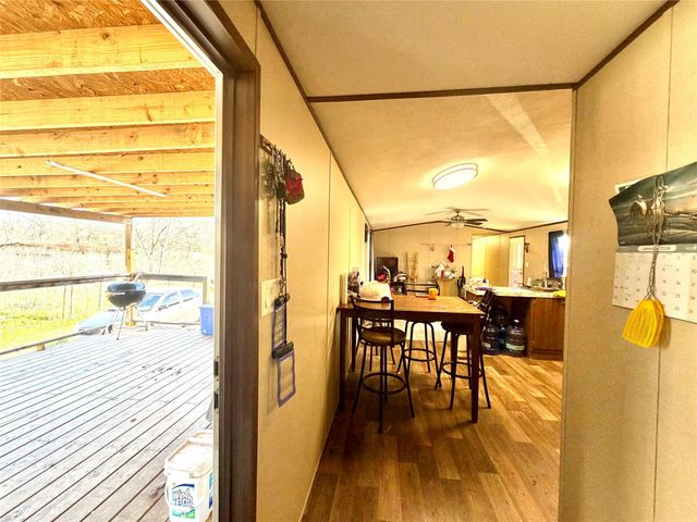 310 Beaks Avenue, Eagle Lake, TX 77434