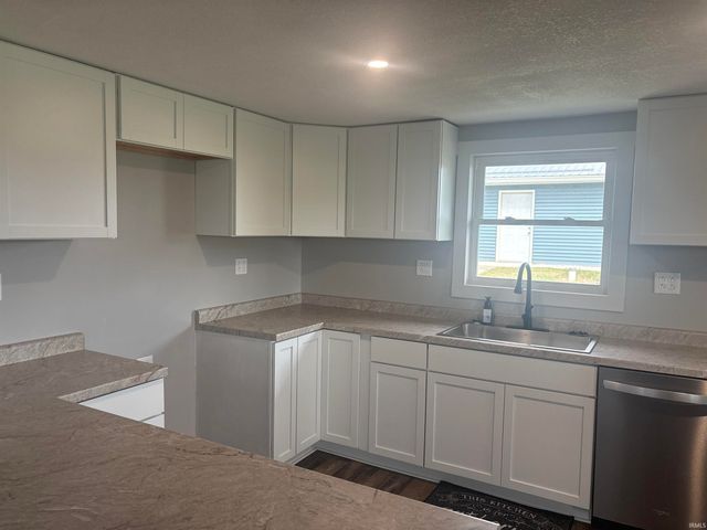 3006 S 150 E, Peru, IN 46970