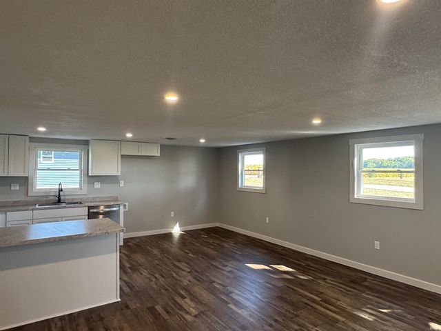 3006 S 150 E, Peru, IN 46970