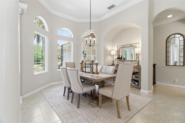 8309 GROSVENOR COURT, Bradenton, FL 34201