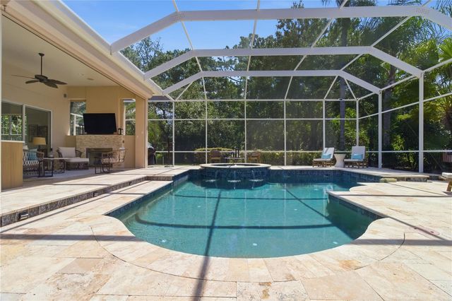 8309 GROSVENOR COURT, Bradenton, FL 34201