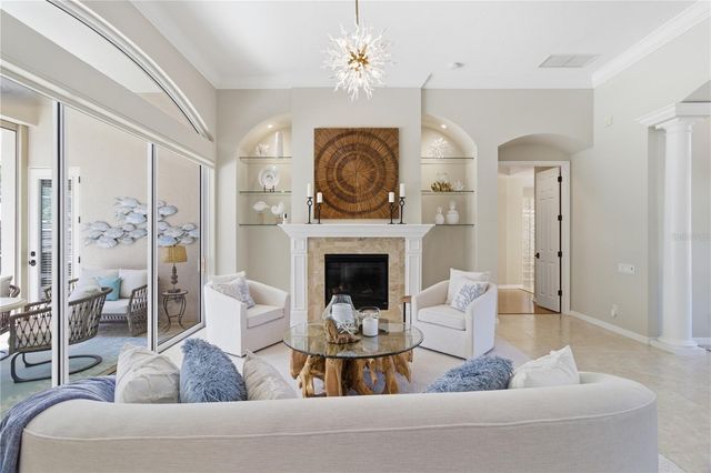 8309 GROSVENOR COURT, Bradenton, FL 34201