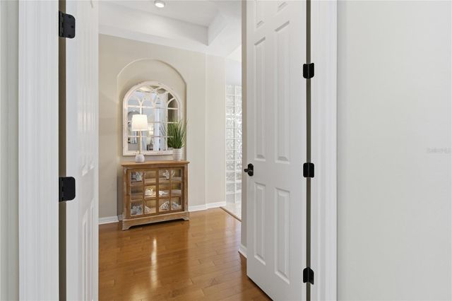 8309 GROSVENOR COURT, Bradenton, FL 34201