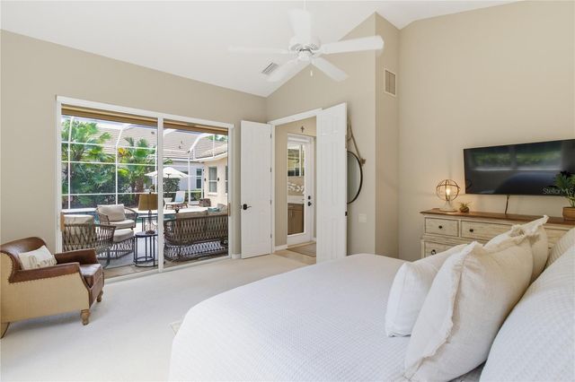 8309 GROSVENOR COURT, Bradenton, FL 34201