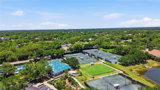8309 GROSVENOR COURT, Bradenton, FL 34201