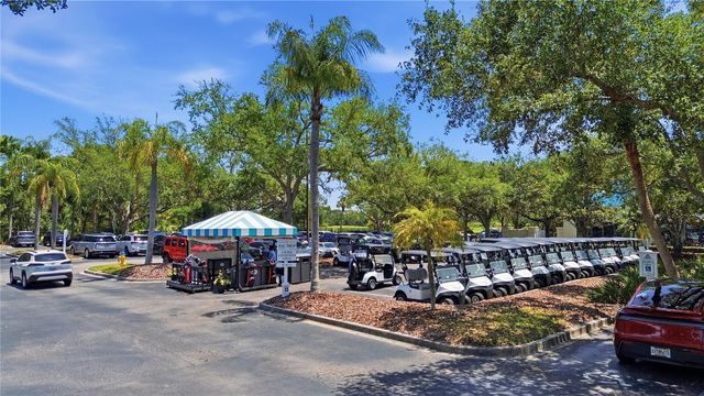 8309 GROSVENOR COURT, Bradenton, FL 34201