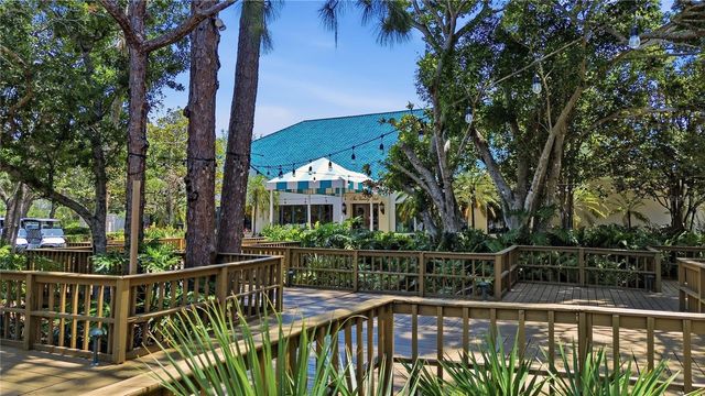 8309 GROSVENOR COURT, Bradenton, FL 34201