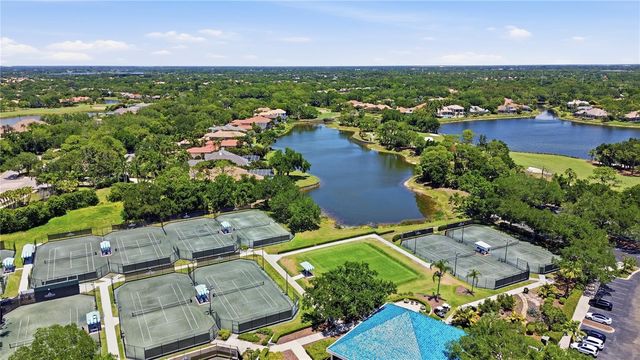 8309 GROSVENOR COURT, Bradenton, FL 34201