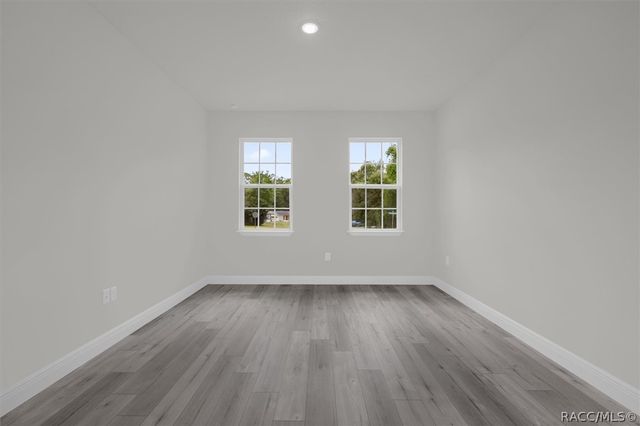 1377 W Alexander Drive, Citrus Springs, FL 34434