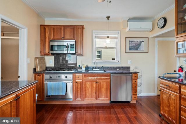 223 DELAWARE AVENUE, Riverside, NJ 08075