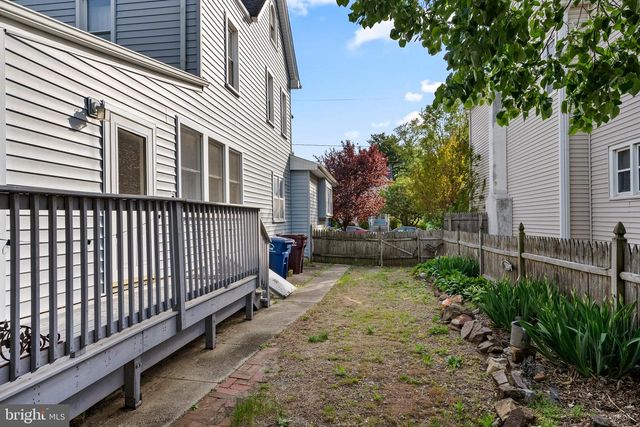 223 DELAWARE AVENUE, Riverside, NJ 08075