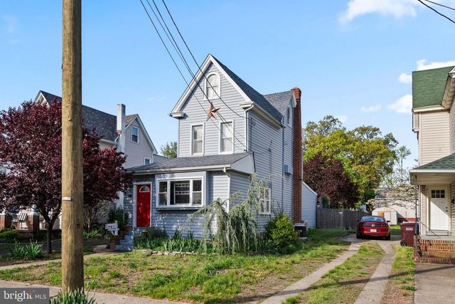 223 DELAWARE AVENUE, Riverside, NJ 08075