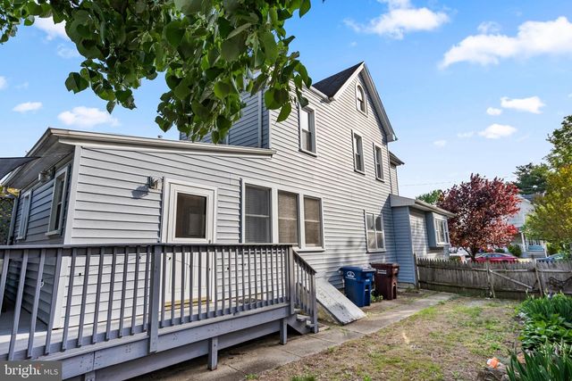 223 DELAWARE AVENUE, Riverside, NJ 08075