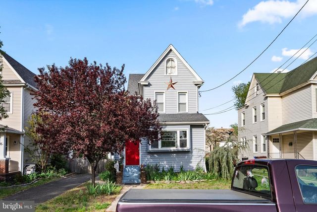 223 DELAWARE AVENUE, Riverside, NJ 08075