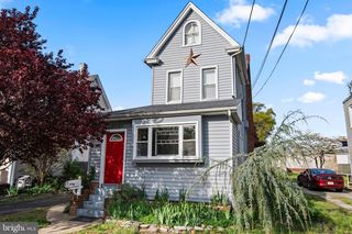 223 DELAWARE AVENUE, Riverside, NJ 08075