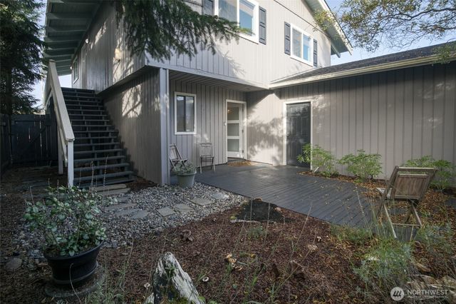 373 Sand Dune Avenue NW, Ocean Shores, WA 98569