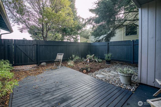 373 Sand Dune Avenue NW, Ocean Shores, WA 98569