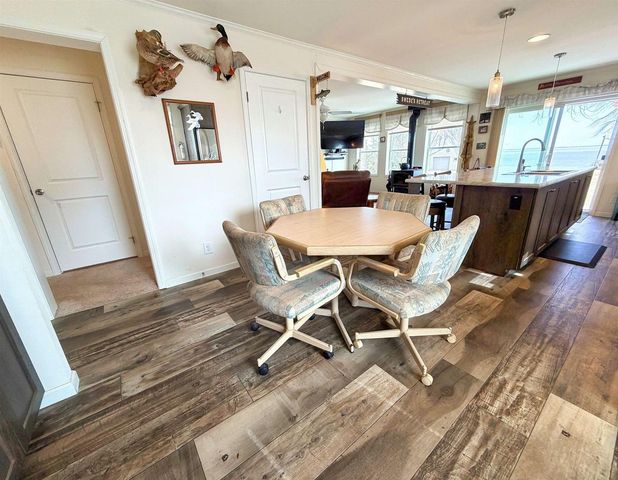 7852 S US HIGHWAY 45, Oshkosh, WI 54902