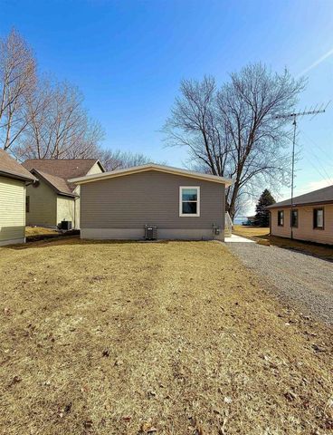 7852 S US HIGHWAY 45, Oshkosh, WI 54902