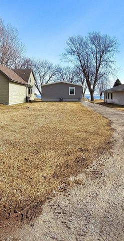 7852 S US HIGHWAY 45, Oshkosh, WI 54902
