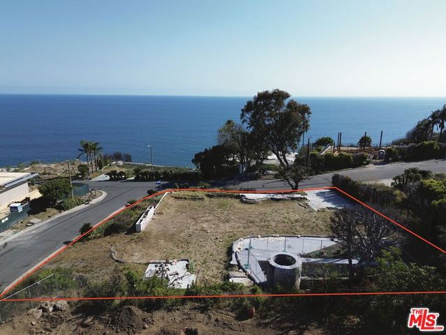 20521 Roca Chica Drive, Malibu, CA 90265