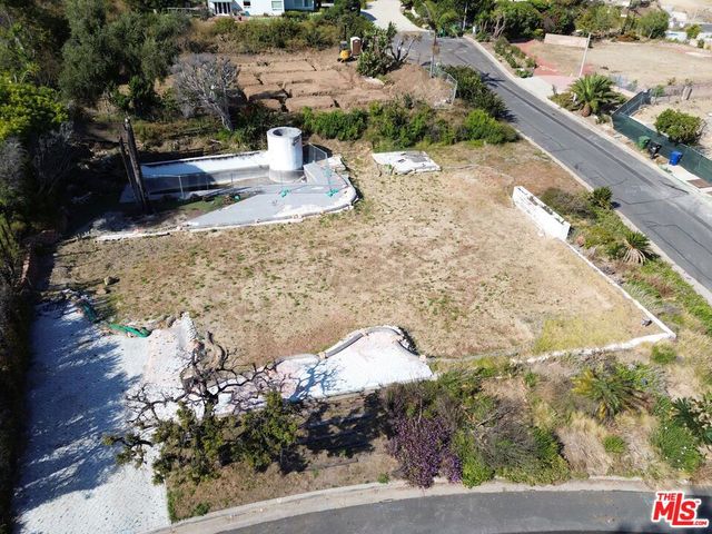 20521 Roca Chica Drive, Malibu, CA 90265