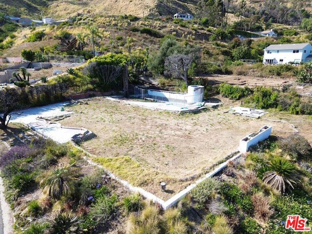 20521 Roca Chica Drive, Malibu, CA 90265