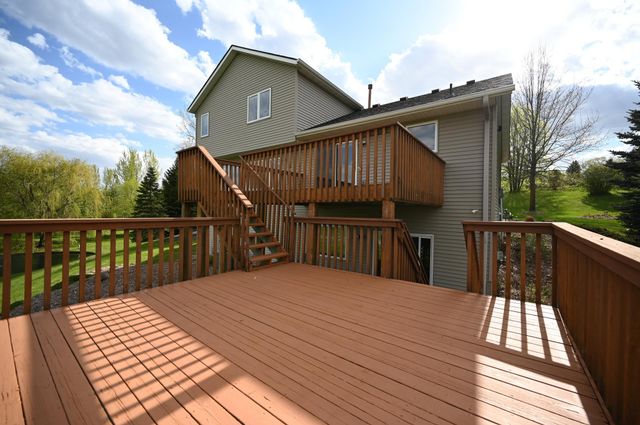 20247 Lake Ridge Drive, Prior Lake, MN 55372