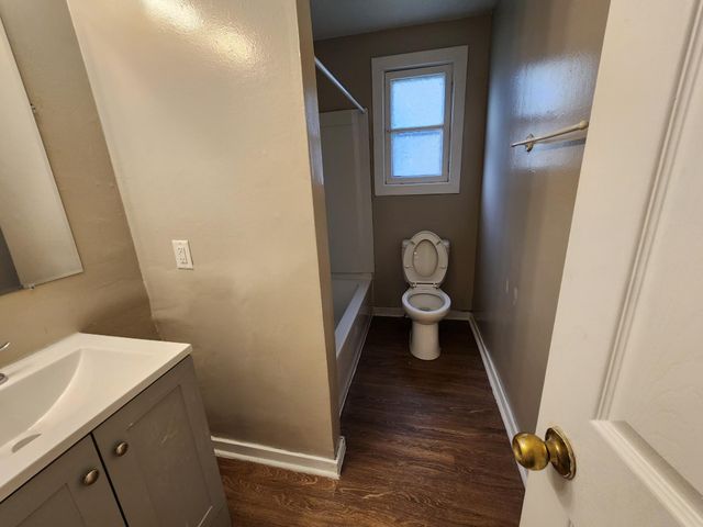 119 10th Avenue S, South Saint Paul, MN 55075