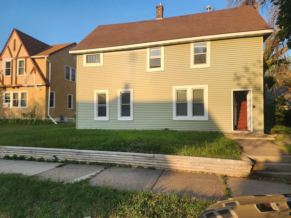 119 10th Avenue S, South Saint Paul, MN 55075