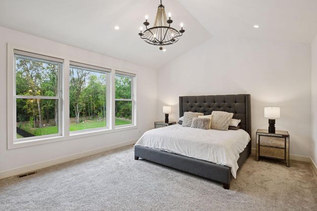 5195 Ranchview Lane N, Plymouth, MN 55446